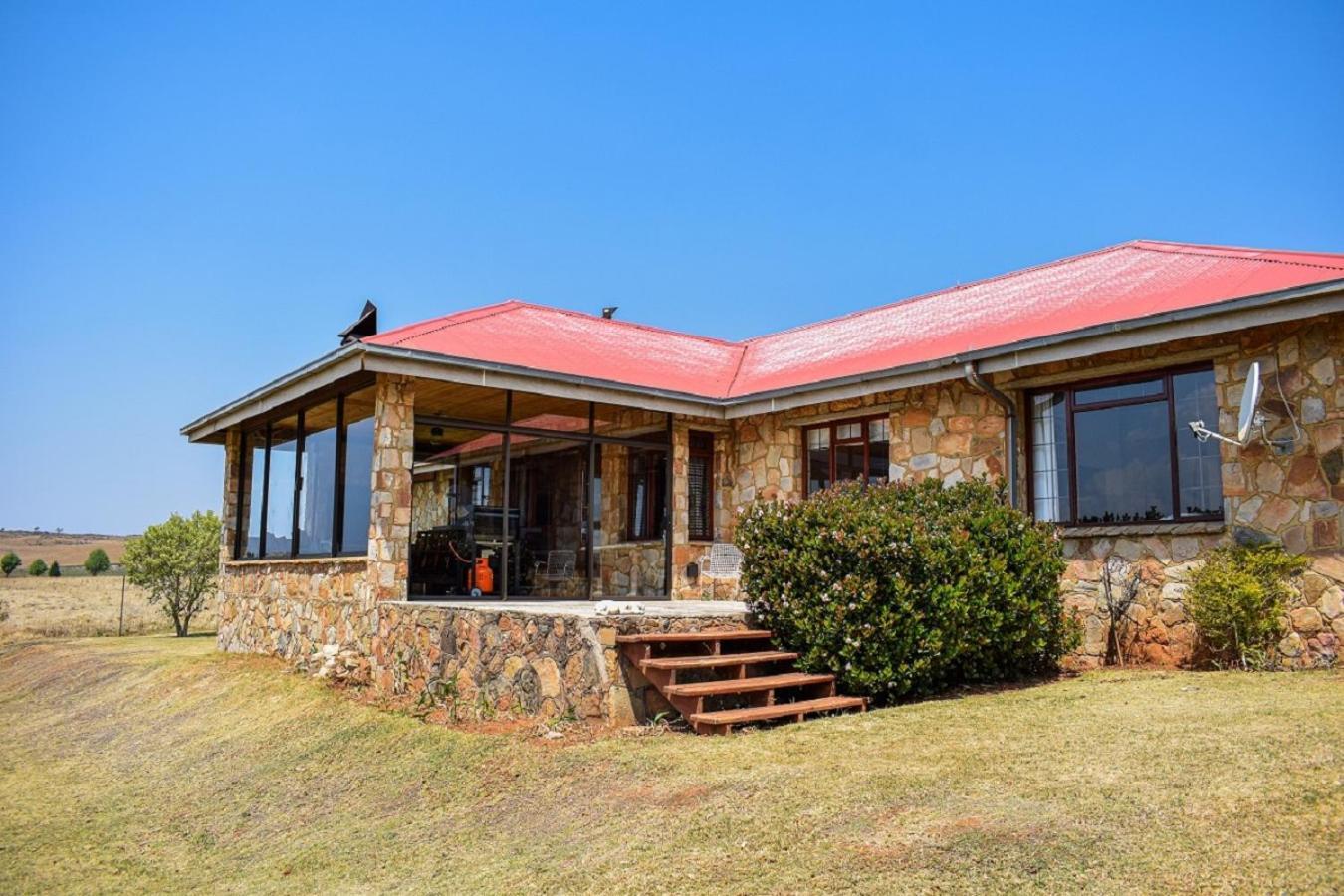 Berryfields Apartment Dullstroom Bagian luar foto