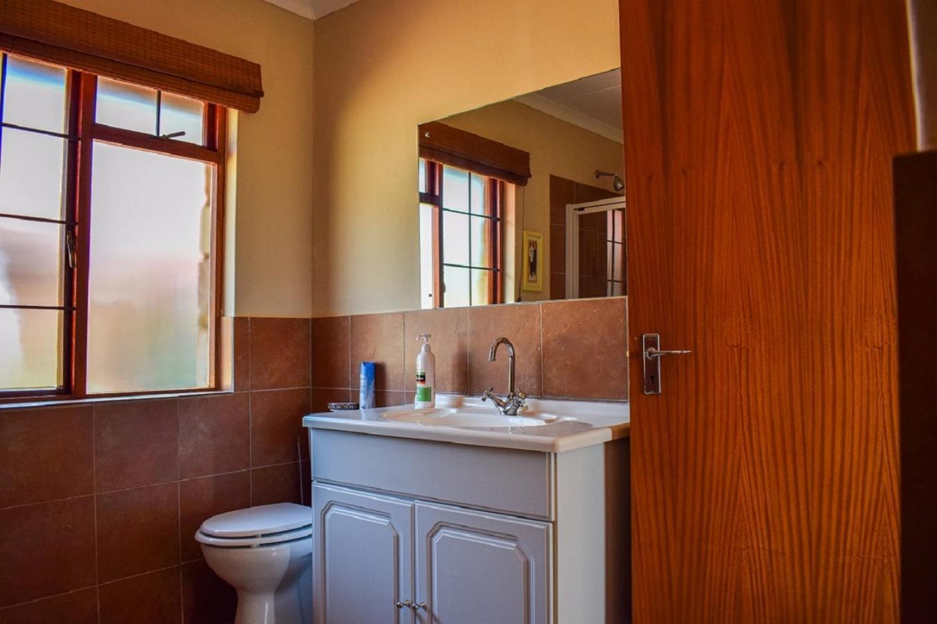 Berryfields Apartment Dullstroom Bagian luar foto