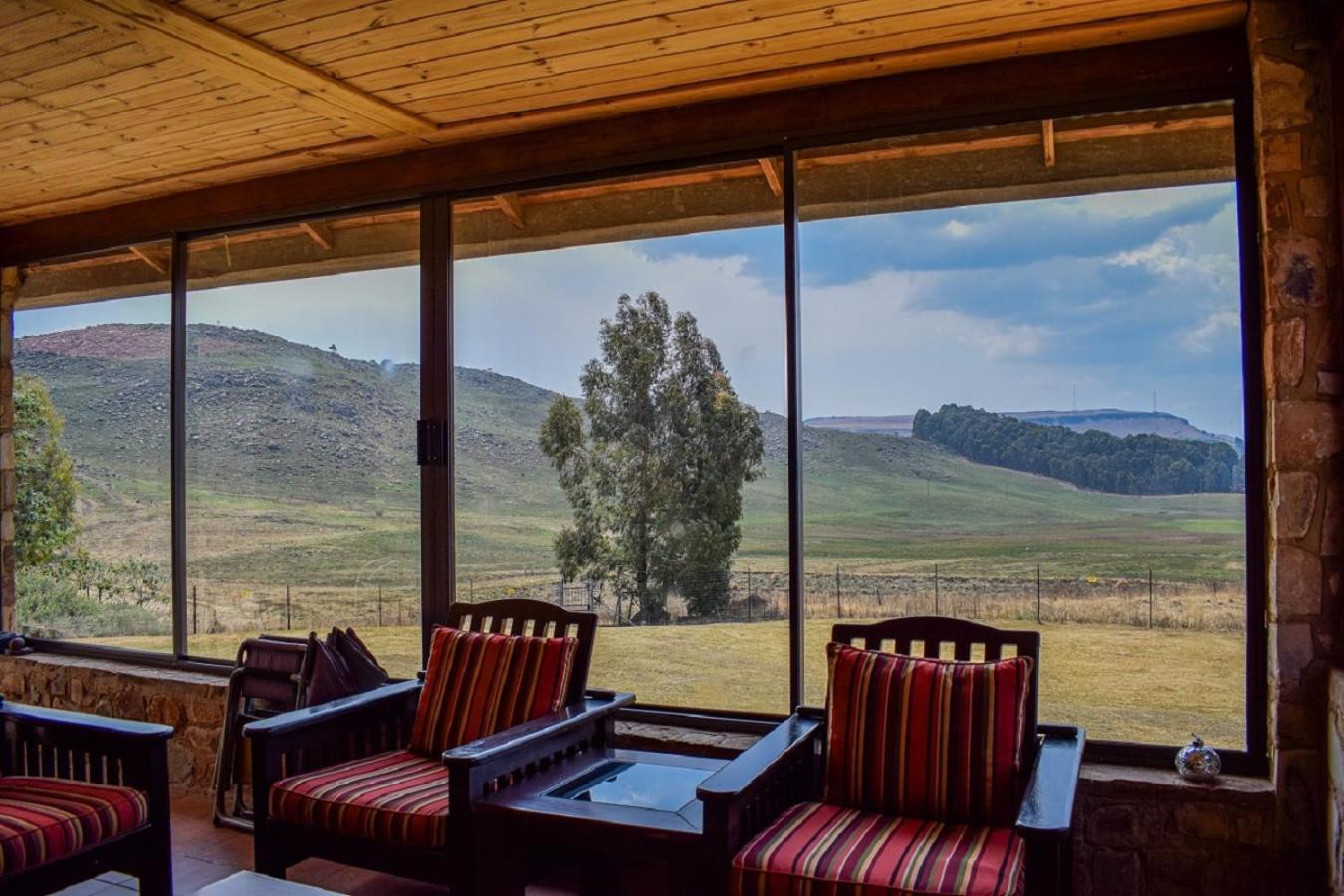 Berryfields Apartment Dullstroom Bagian luar foto