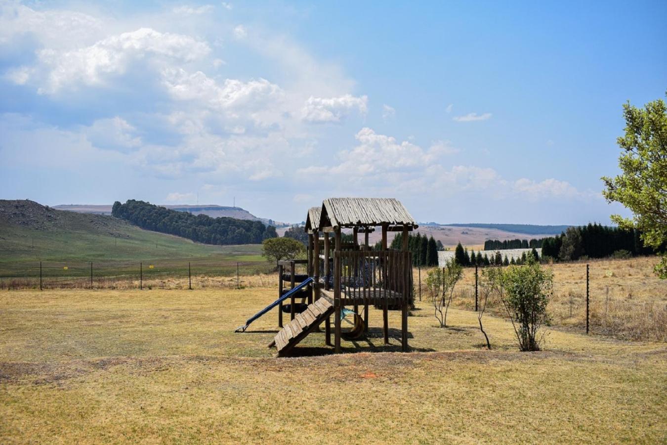 Berryfields Apartment Dullstroom Bagian luar foto