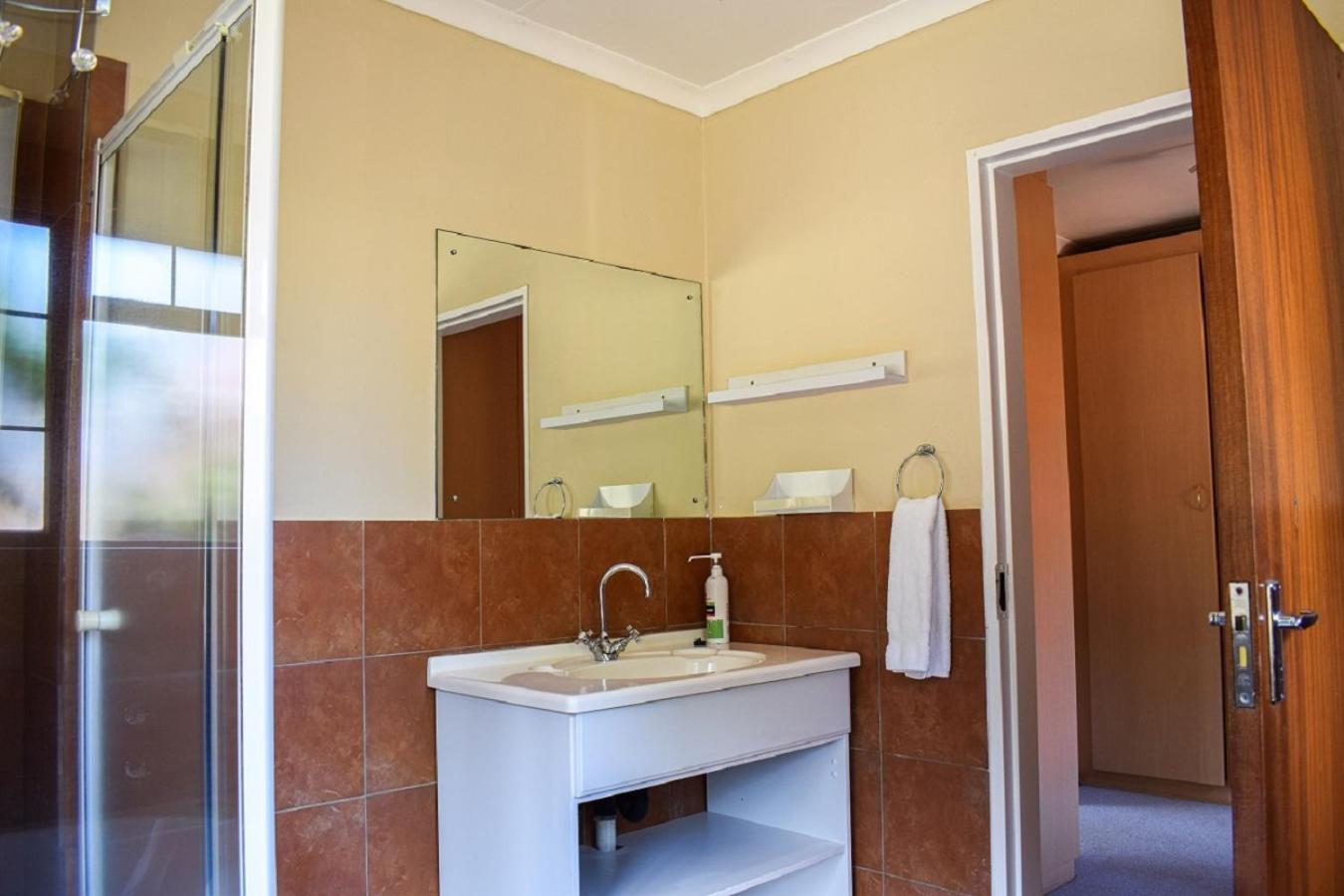 Berryfields Apartment Dullstroom Bagian luar foto